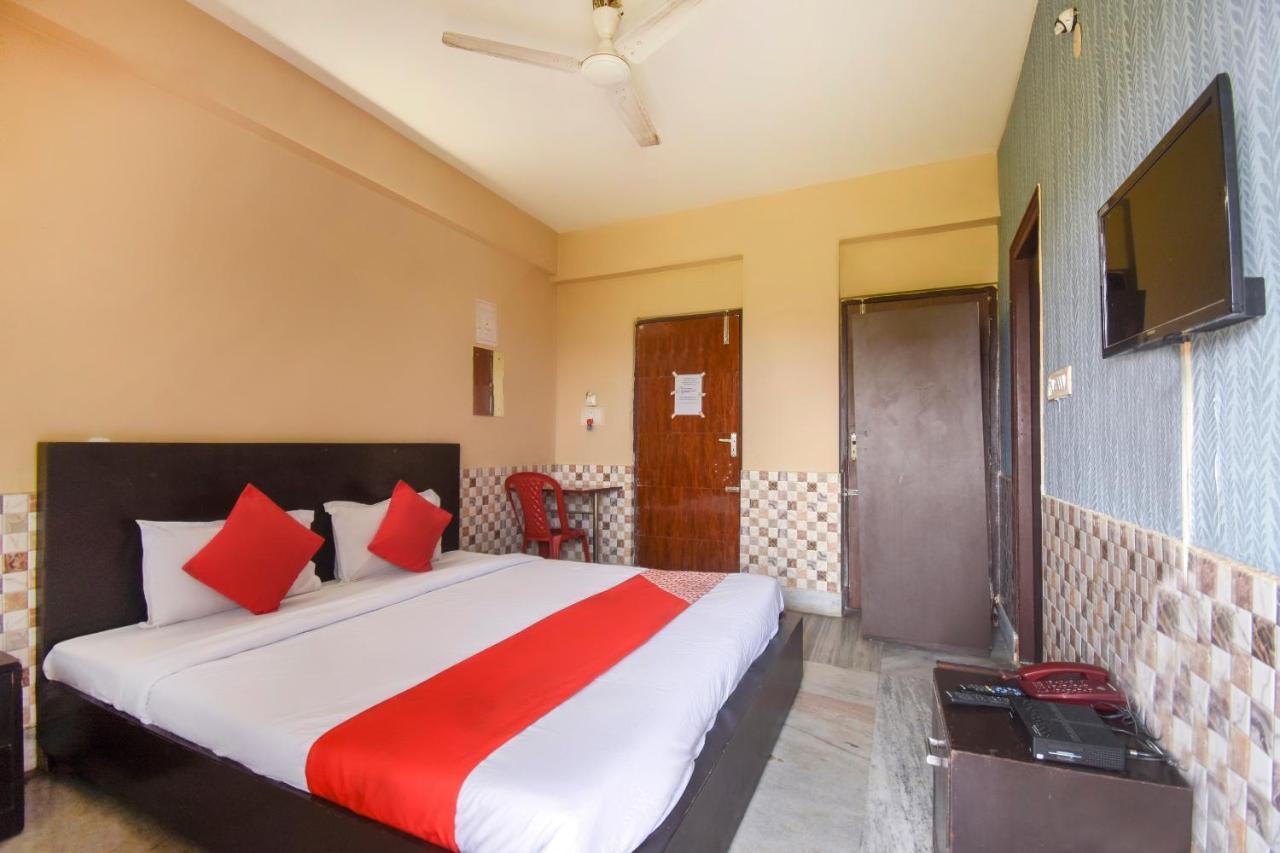 Oyo Flagship 72260 Seema International Hotel Gauripur Bagian luar foto