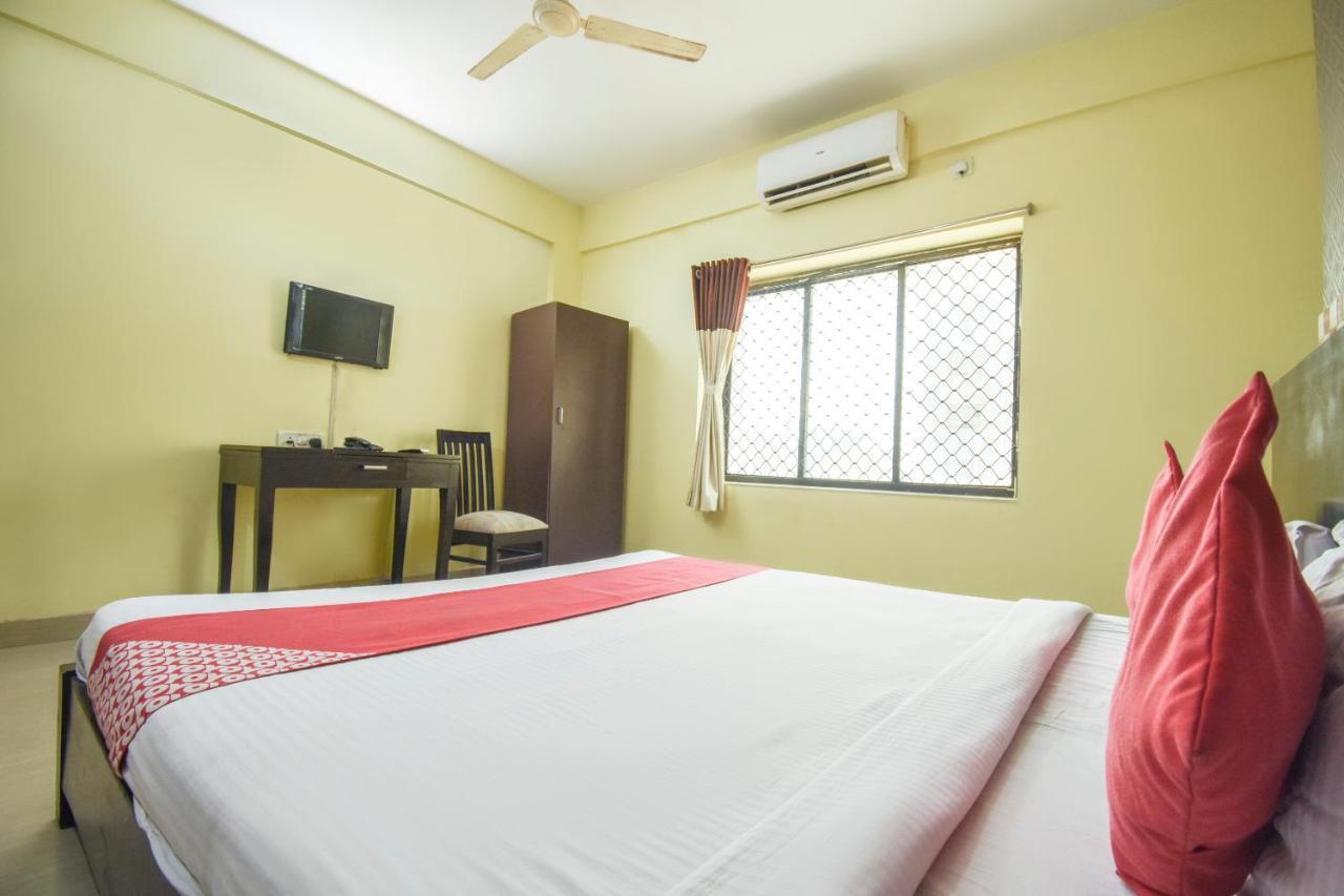 Oyo Flagship 72260 Seema International Hotel Gauripur Bagian luar foto