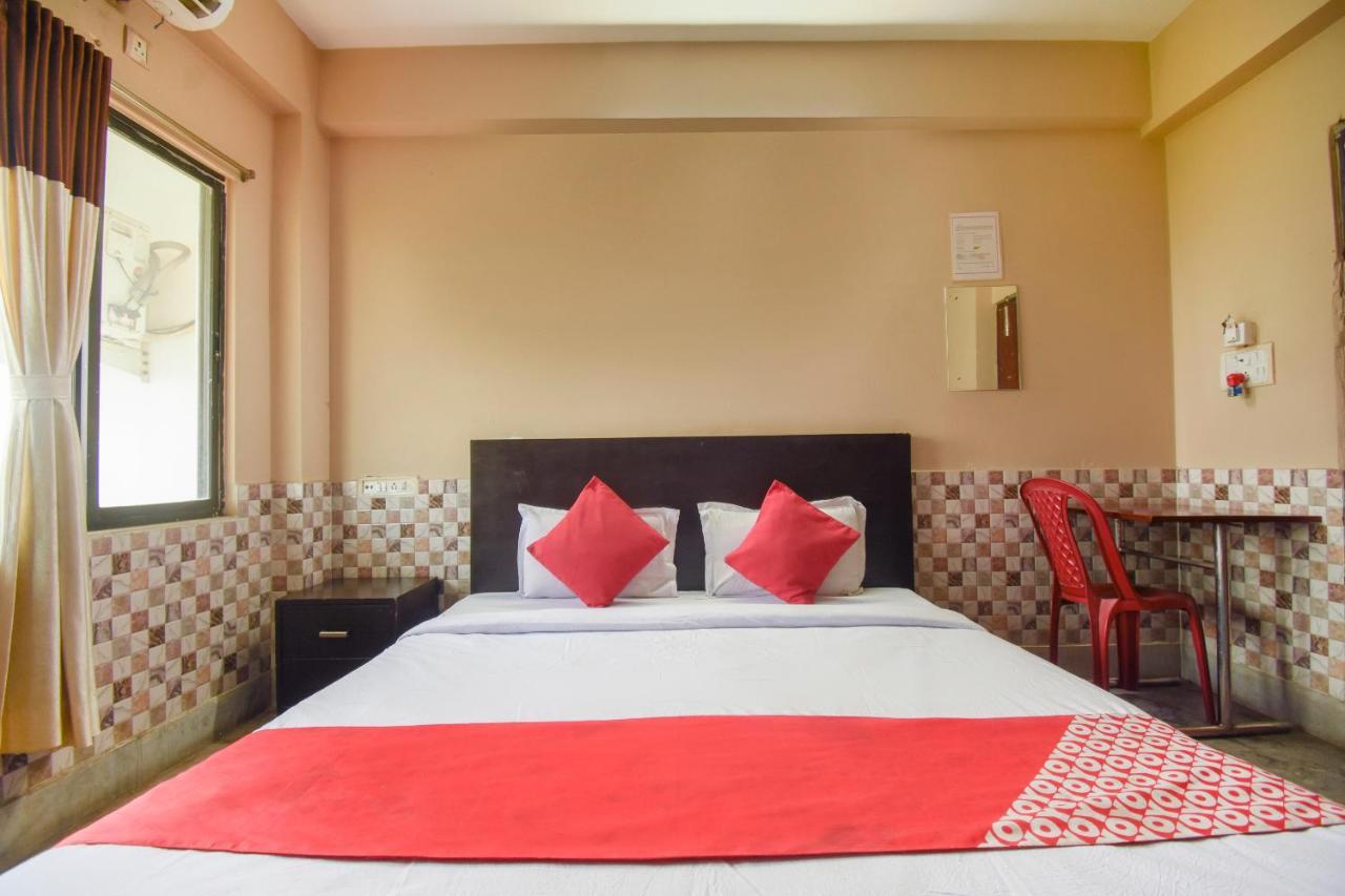 Oyo Flagship 72260 Seema International Hotel Gauripur Bagian luar foto