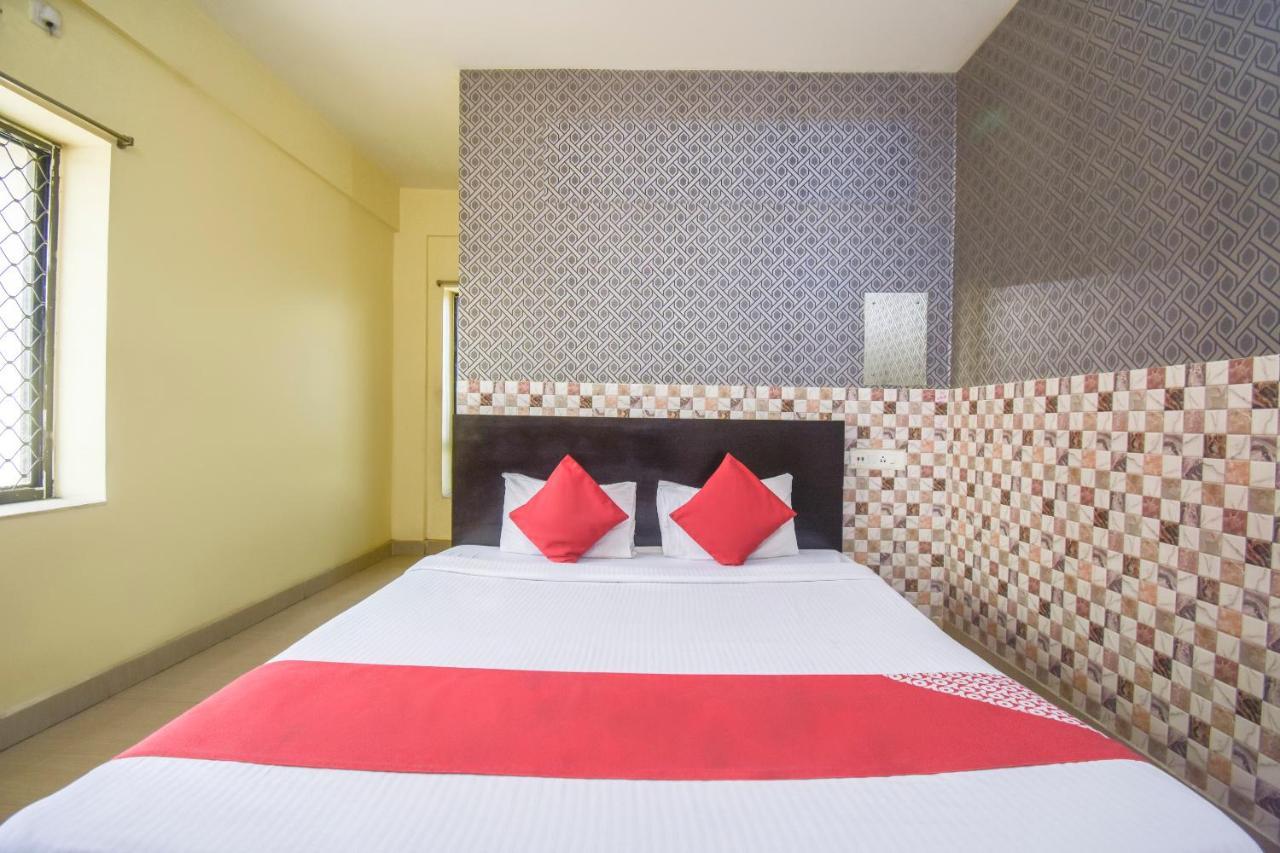 Oyo Flagship 72260 Seema International Hotel Gauripur Bagian luar foto