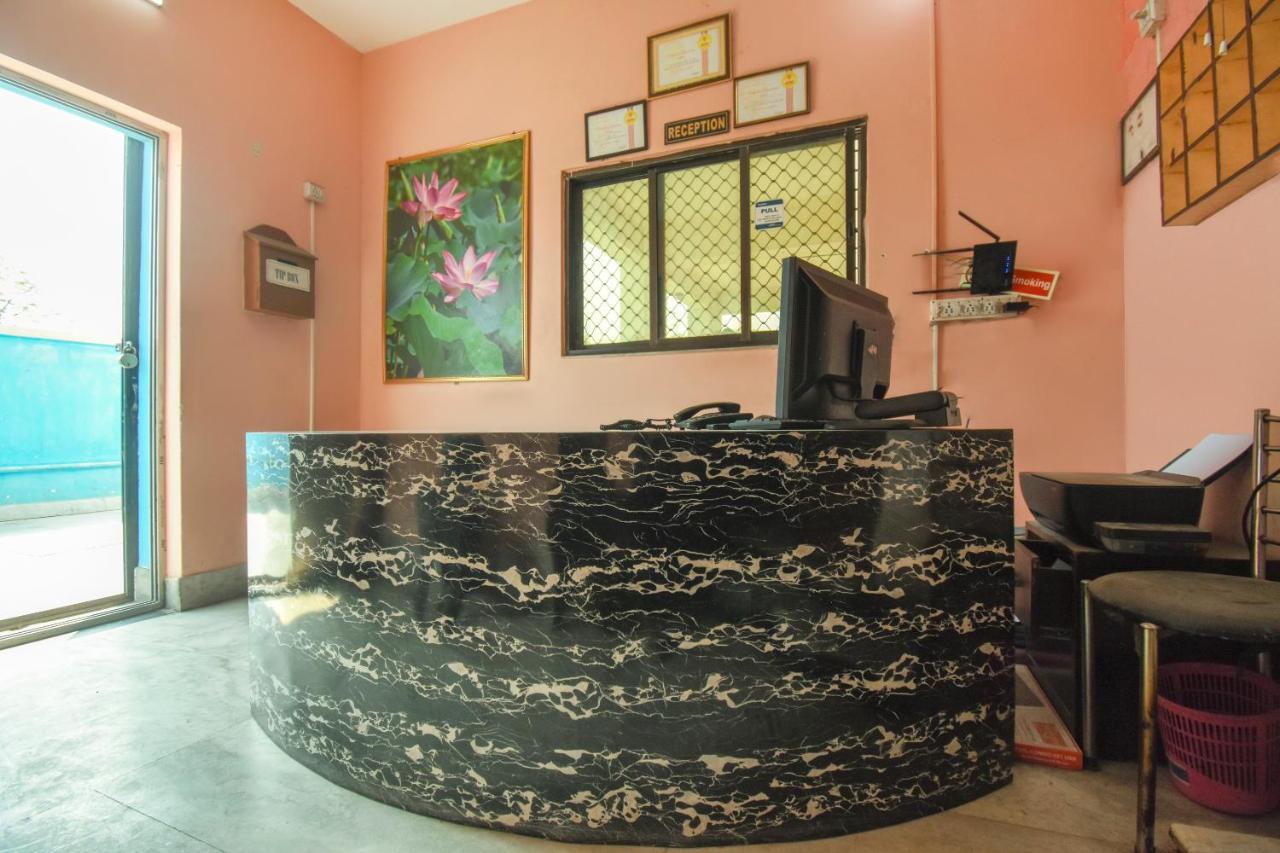 Oyo Flagship 72260 Seema International Hotel Gauripur Bagian luar foto